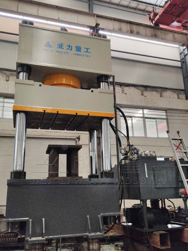 YW32-1000T四柱油壓機