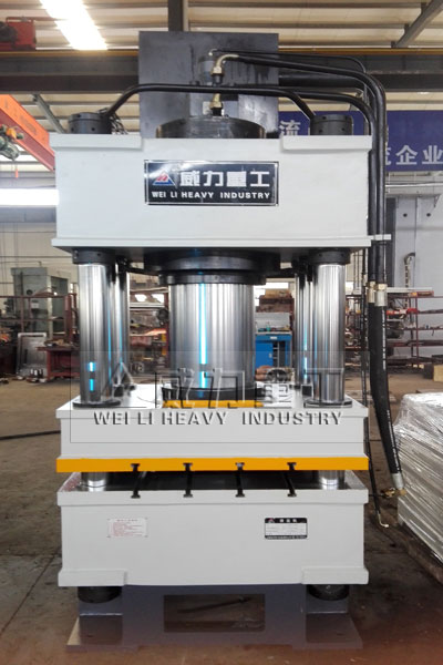 滕州315噸四柱油壓機